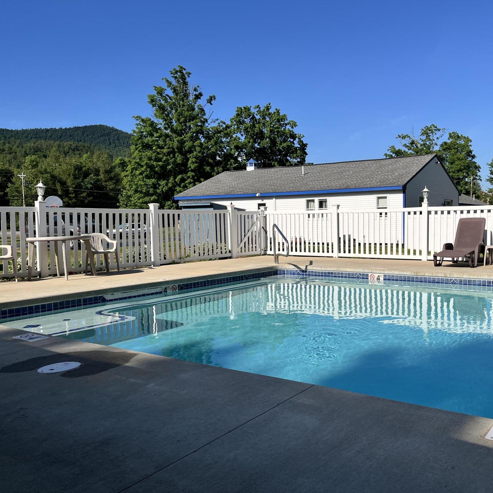 North Colony Motel And Cottages Bartlett Buitenkant foto